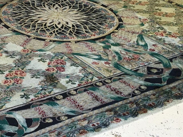 Safe and Proper Cleaning Rug
